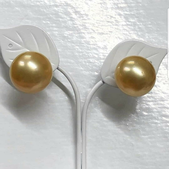 South Sea Pearl earrings - Picture 2 of 2
